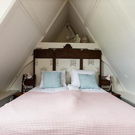 Boutique Hotel Jongwijs Westzaan Екстериор снимка