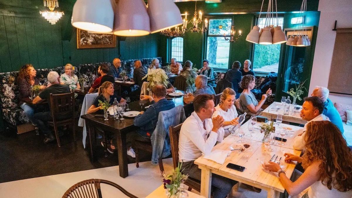 Boutique Hotel Jongwijs Westzaan Екстериор снимка
