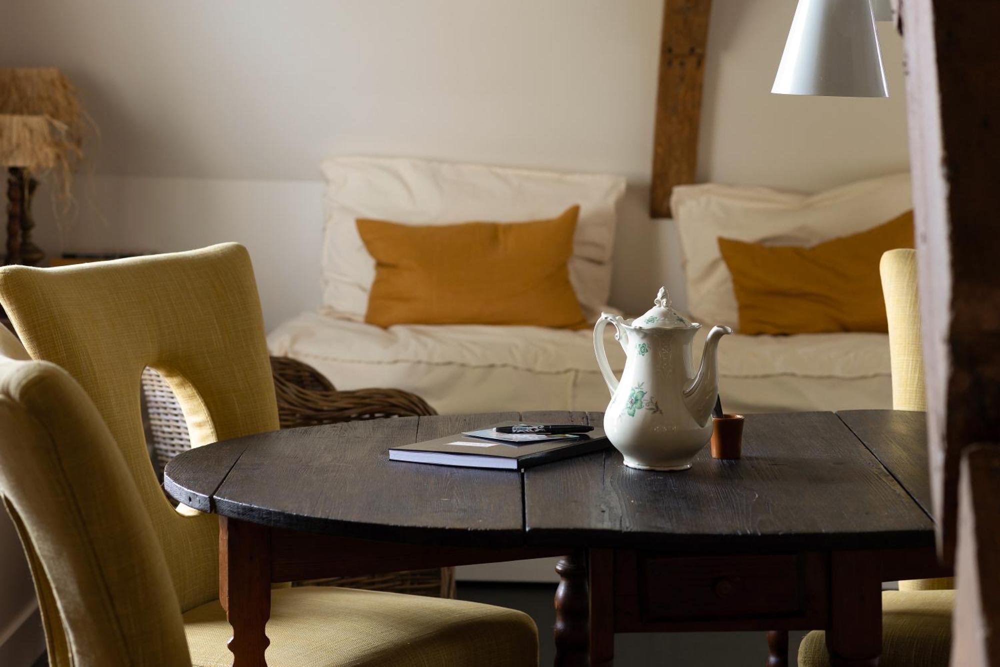 Boutique Hotel Jongwijs Westzaan Екстериор снимка