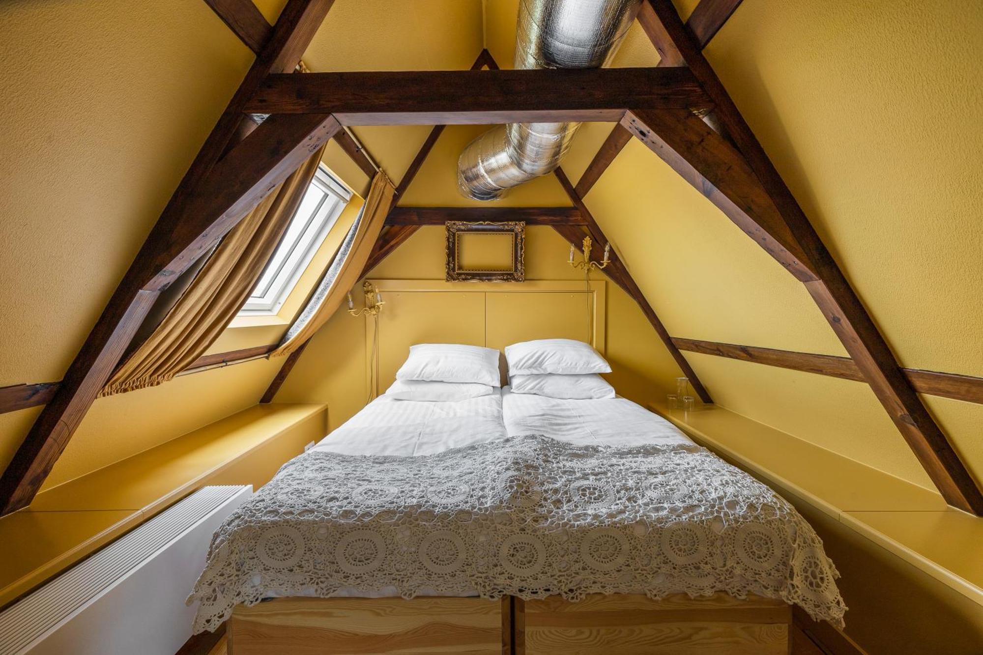 Boutique Hotel Jongwijs Westzaan Екстериор снимка